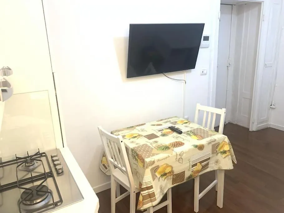 Apartment Appartamento D'Apulia 16 - Affitti Brevi Italia Milan Italy